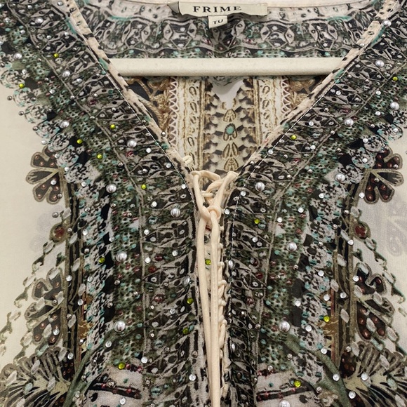 FRIME embellished Tunic - Picture 3 of 7